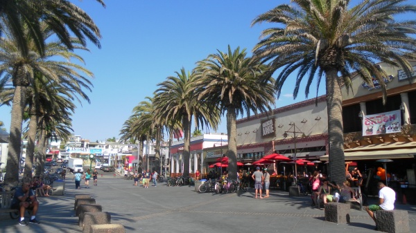 Hermosa Beach Nightlife: Bars and Clubs (Pier Avenue) – This Boundless ...
