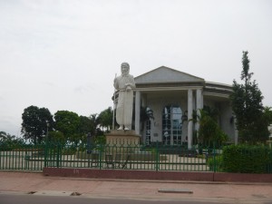 Statue of Pierre Savorgnan de Brazza