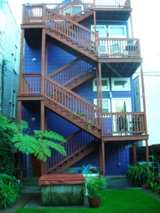 Hippie Commune:  San Francisco